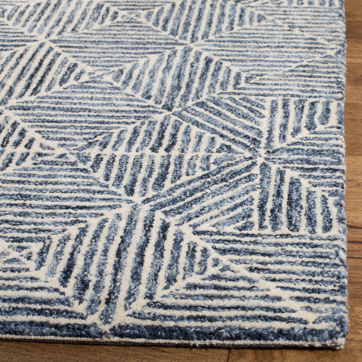 Abstract  Rug Collection - ABT763M - SAFAVIEH