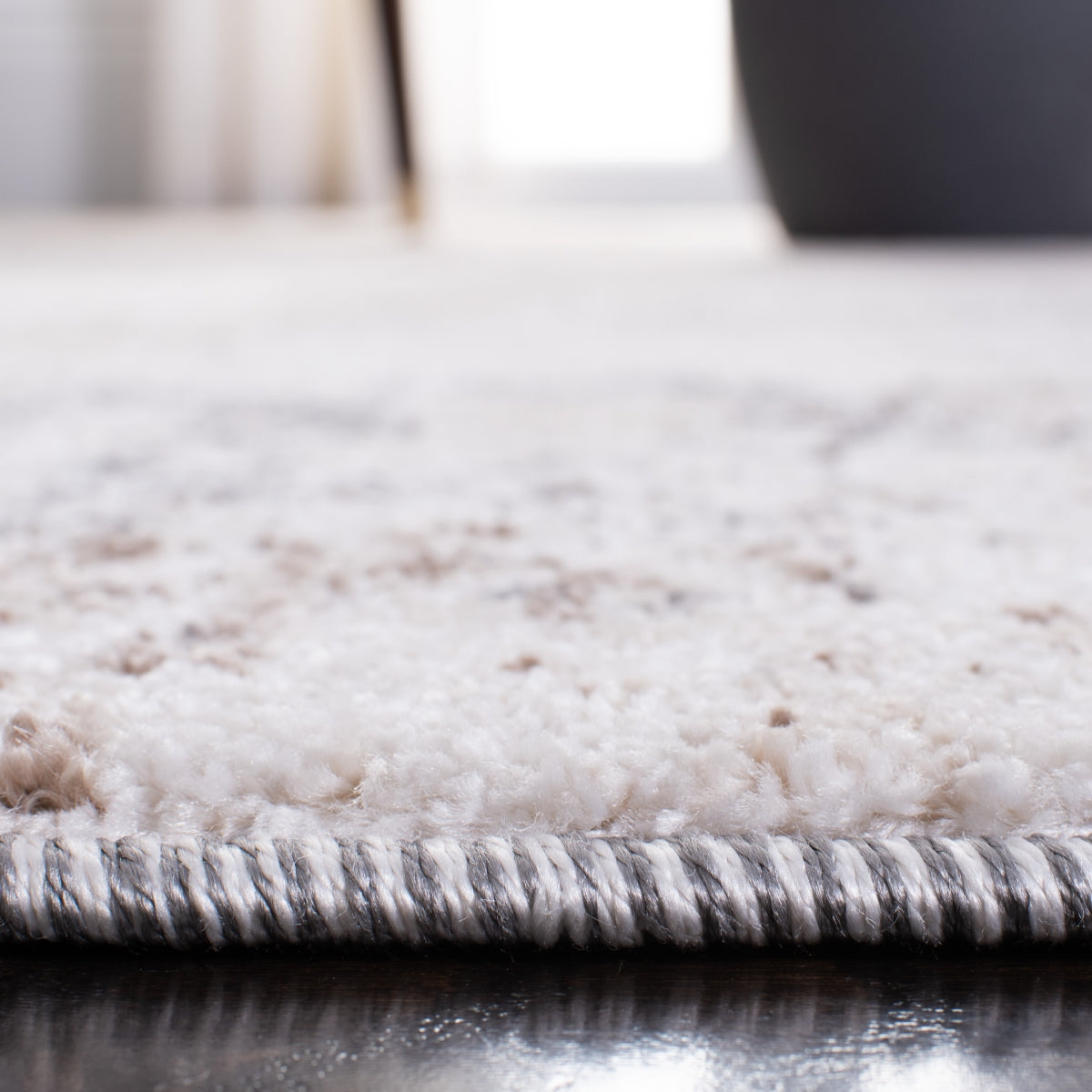 Variant gallery image 2