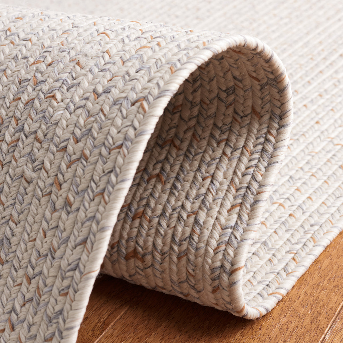 Variant gallery image 3