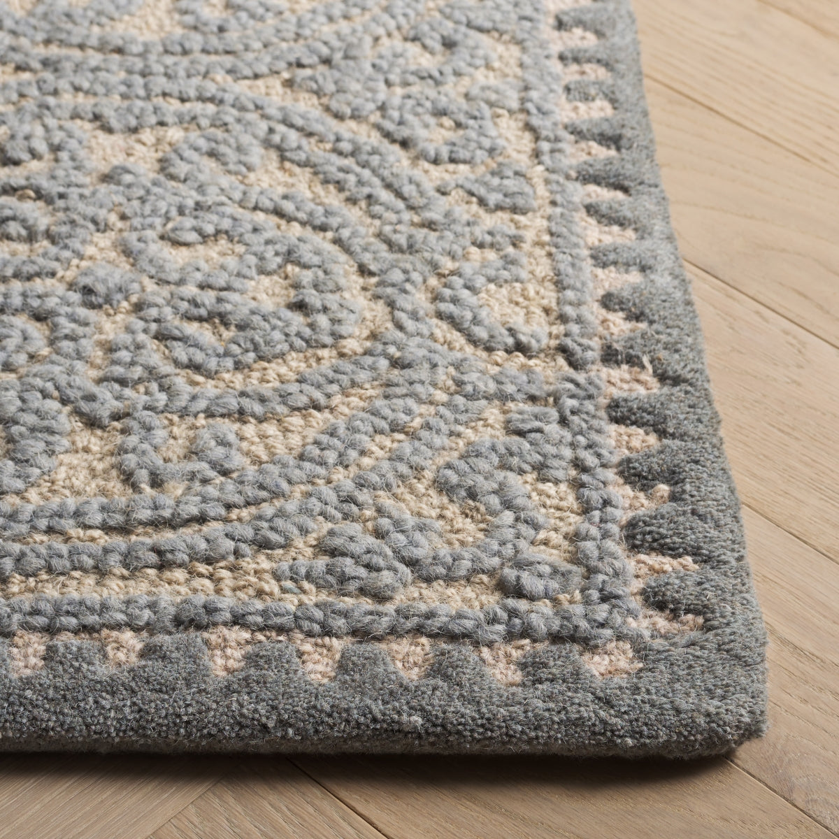 Variant gallery image 1