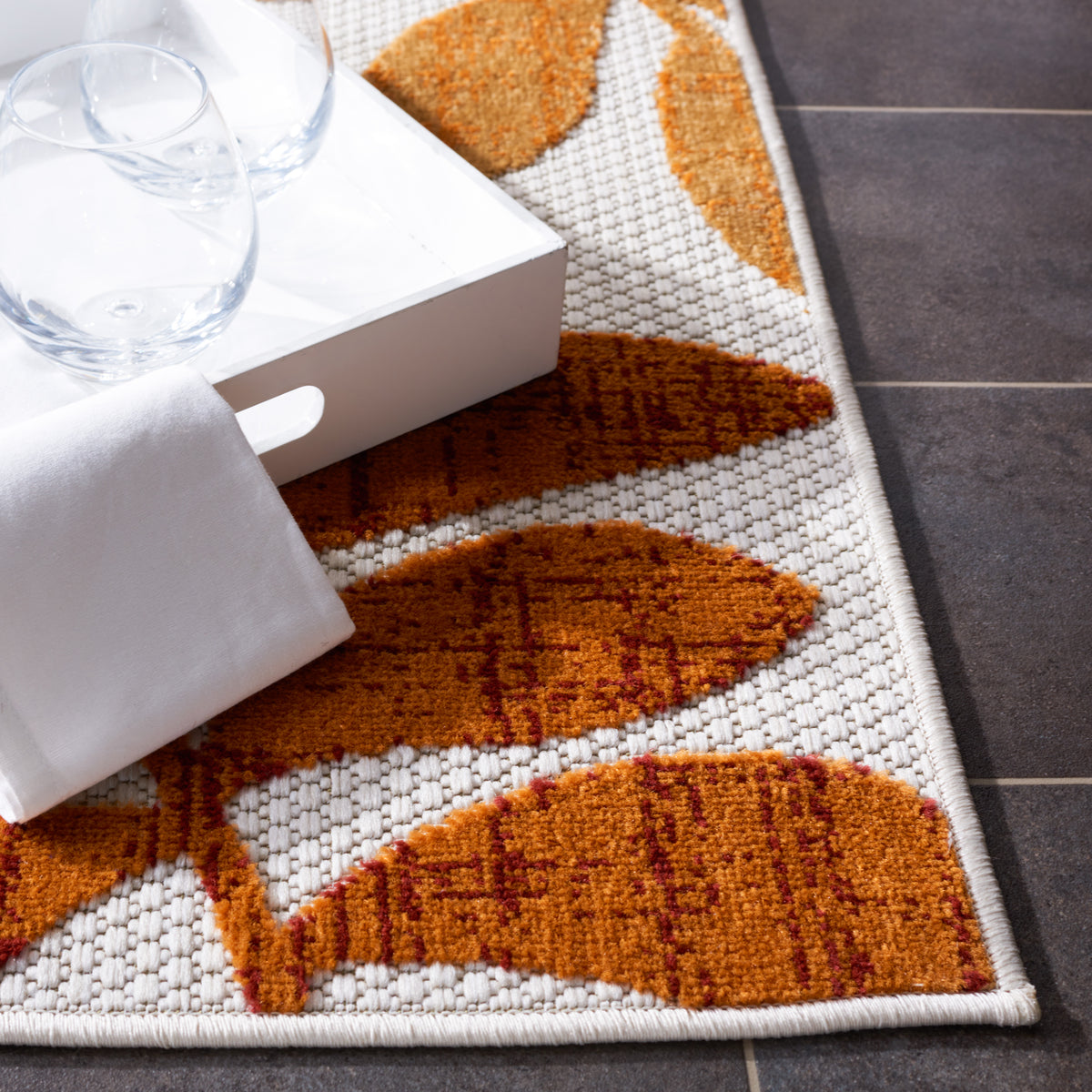 Variant gallery image 2