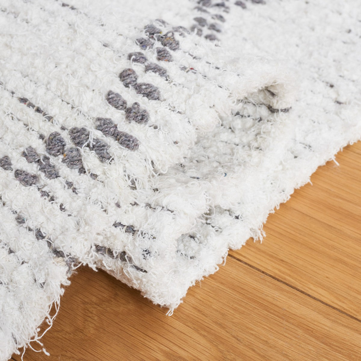 Variant gallery image 4