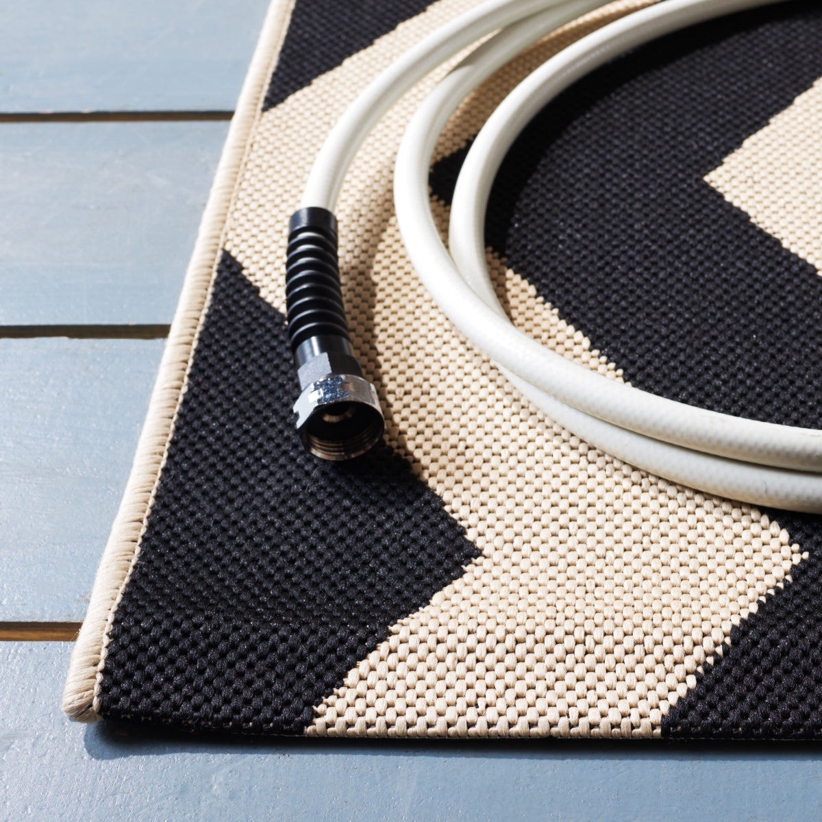 Variant gallery image 2