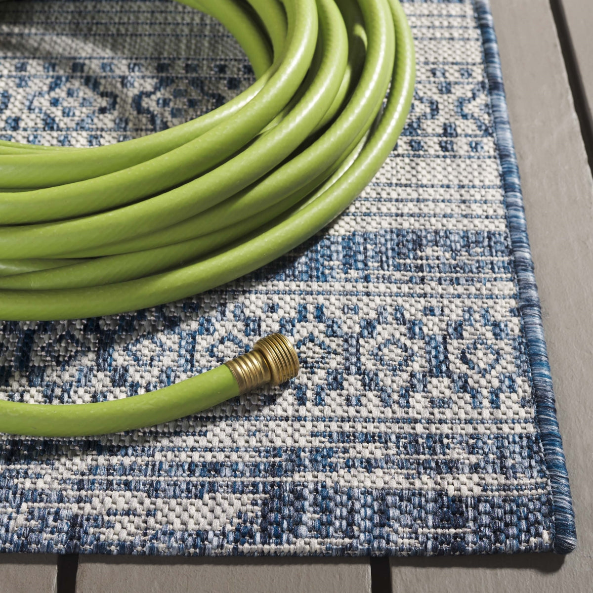 Variant gallery image 2