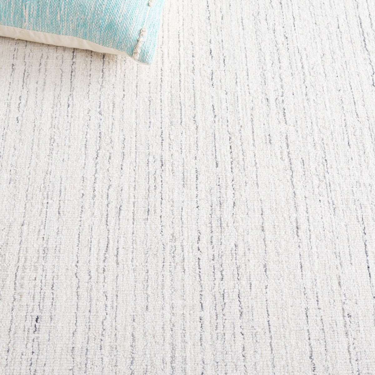 Variant gallery image 3