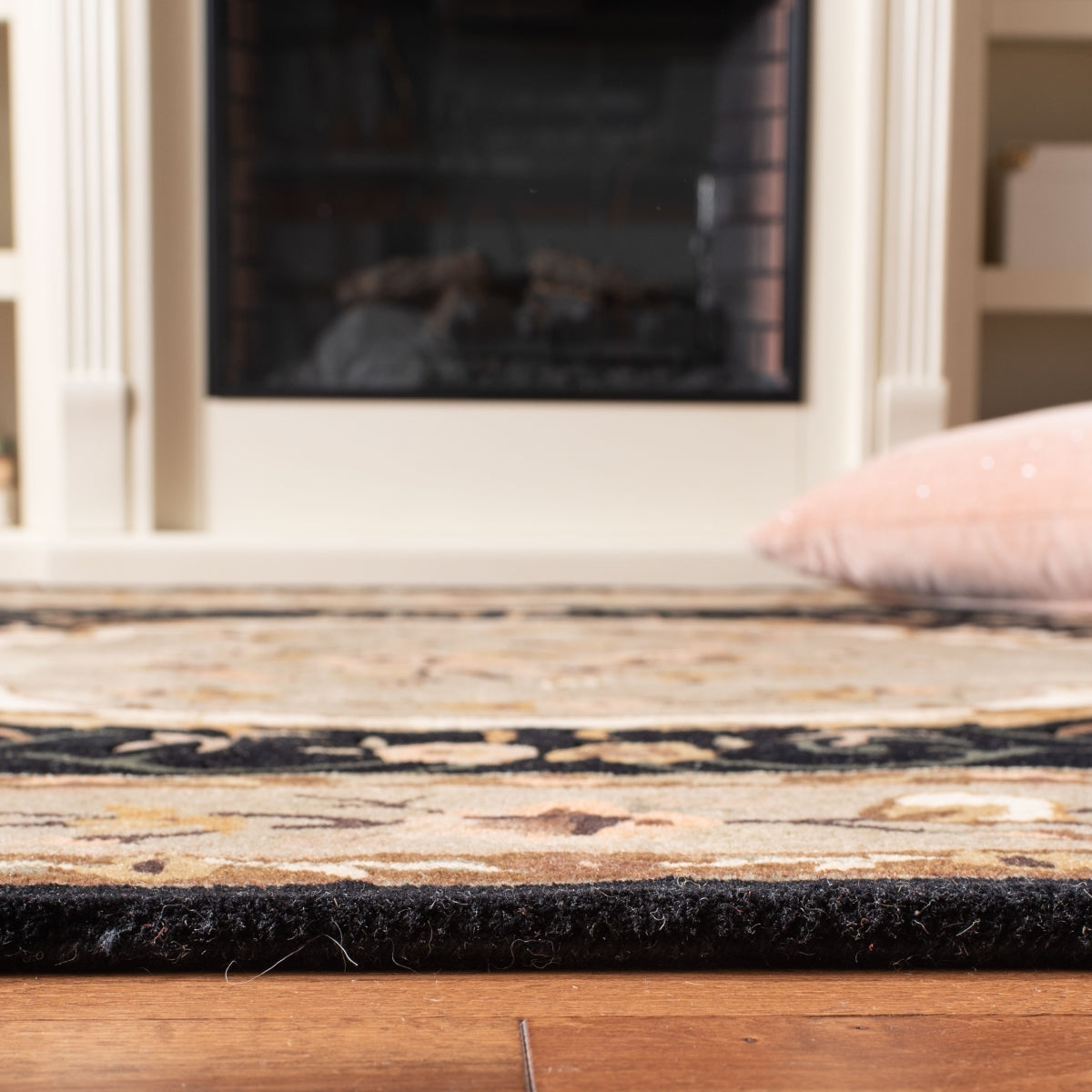 Variant gallery image 3