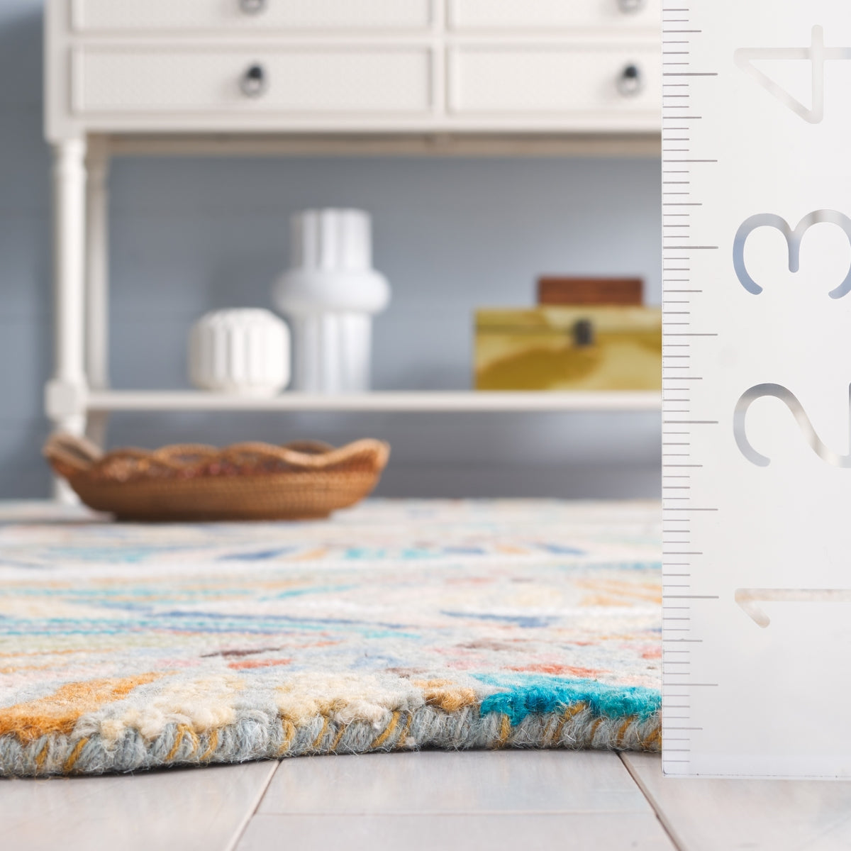 Variant gallery image 2