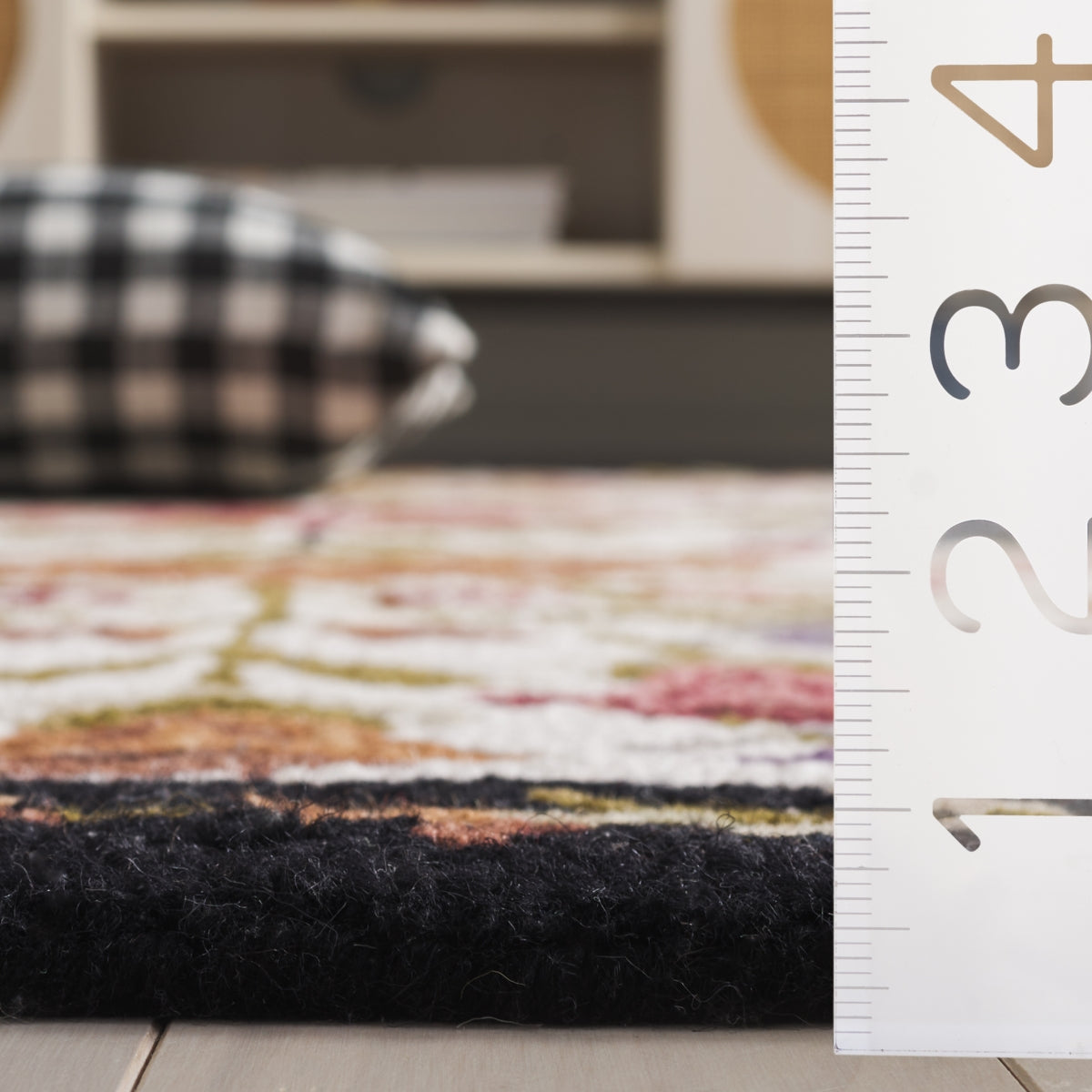 Variant gallery image 2