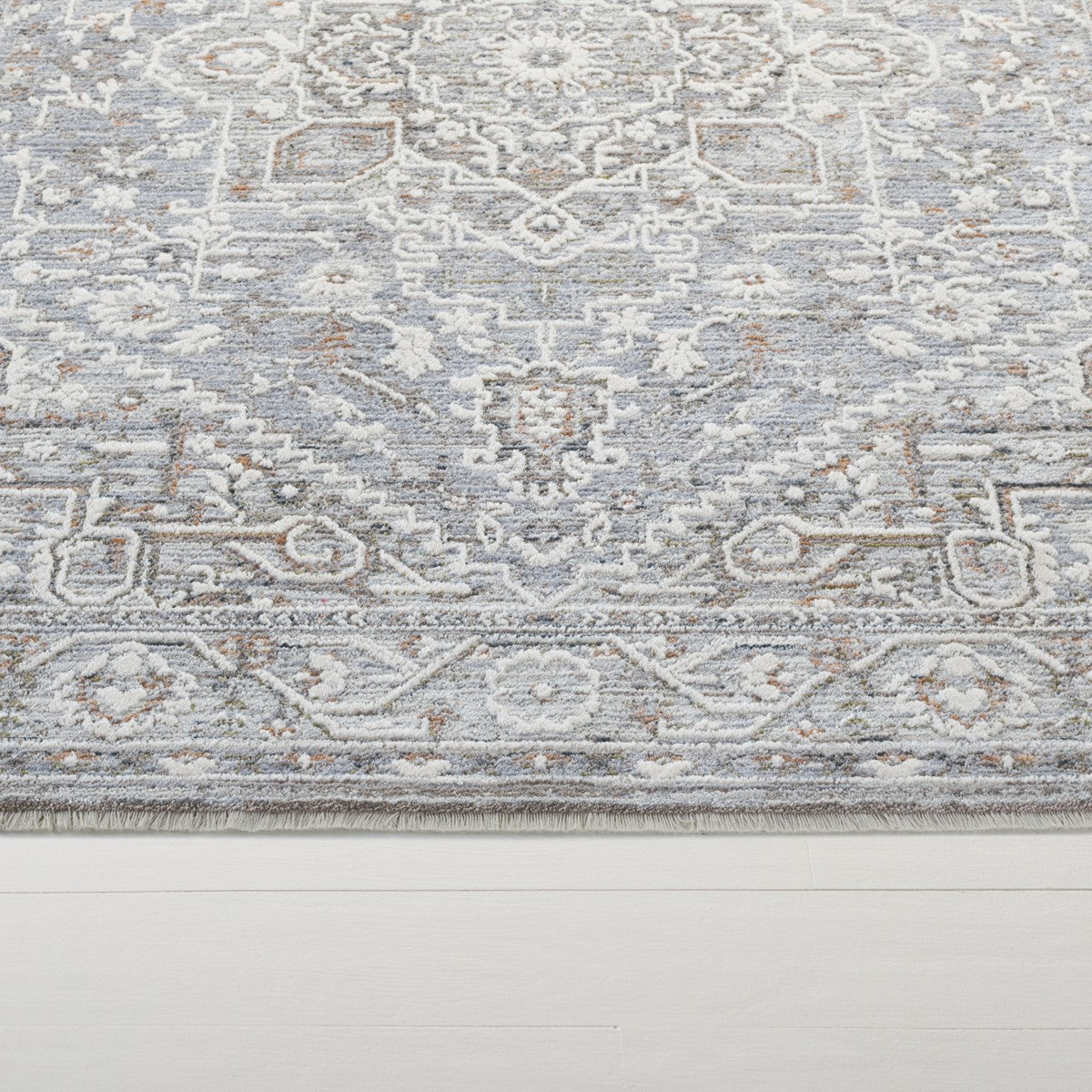 Variant gallery image 1