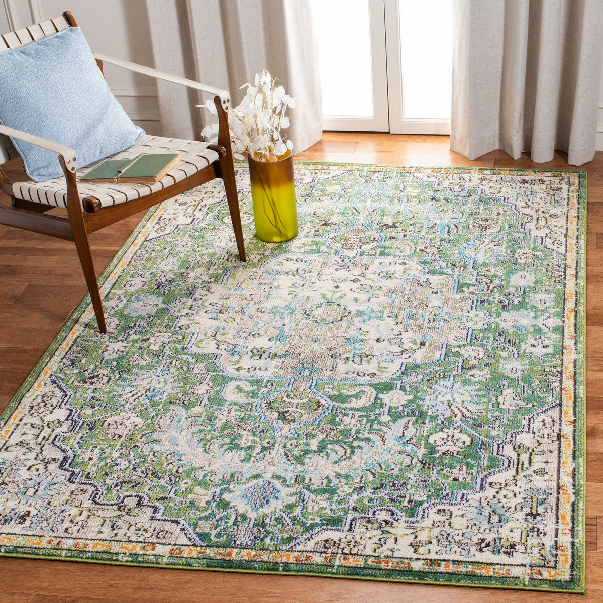 Madison  Rug Collection - MAD447Y - SAFAVIEH