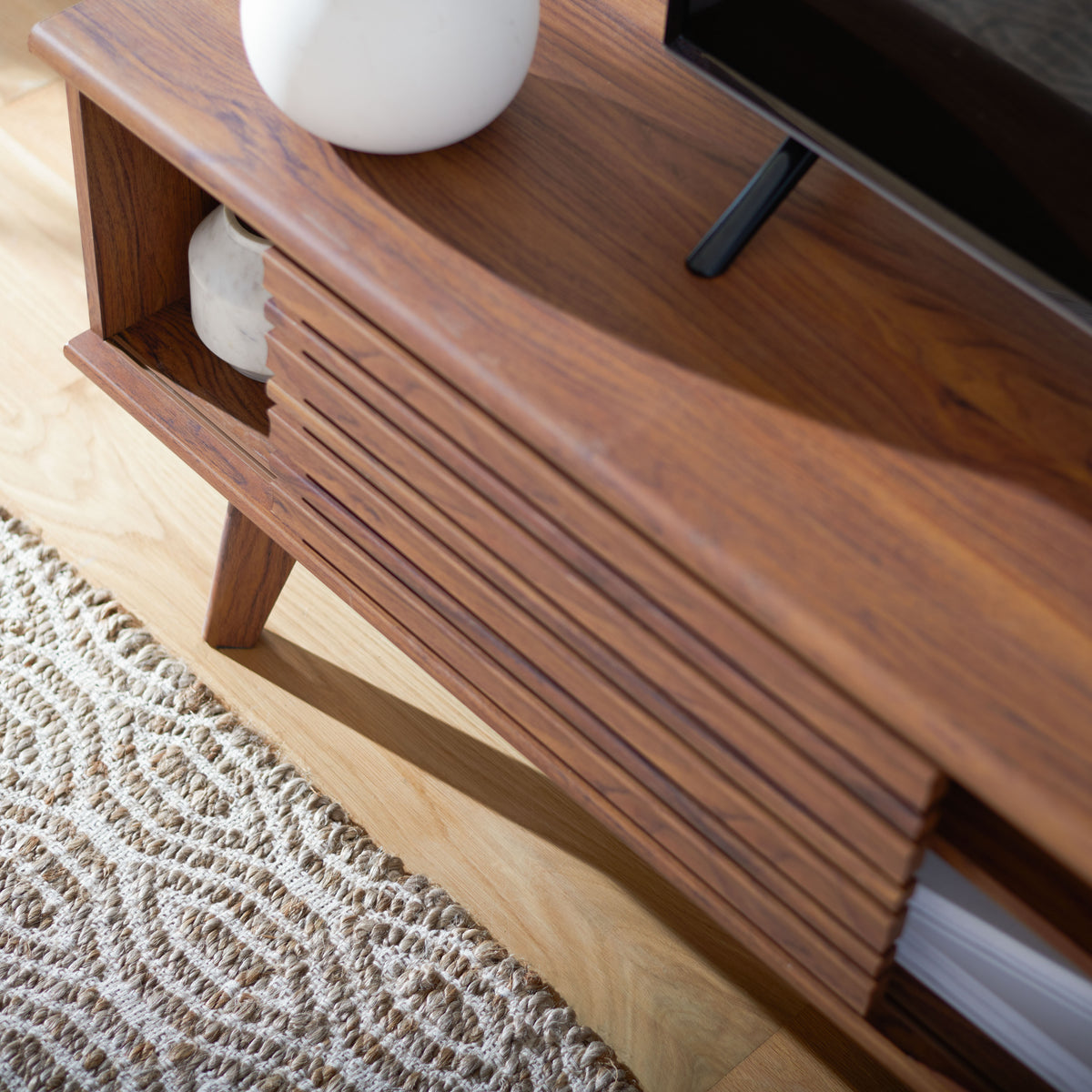 Variant gallery image 1