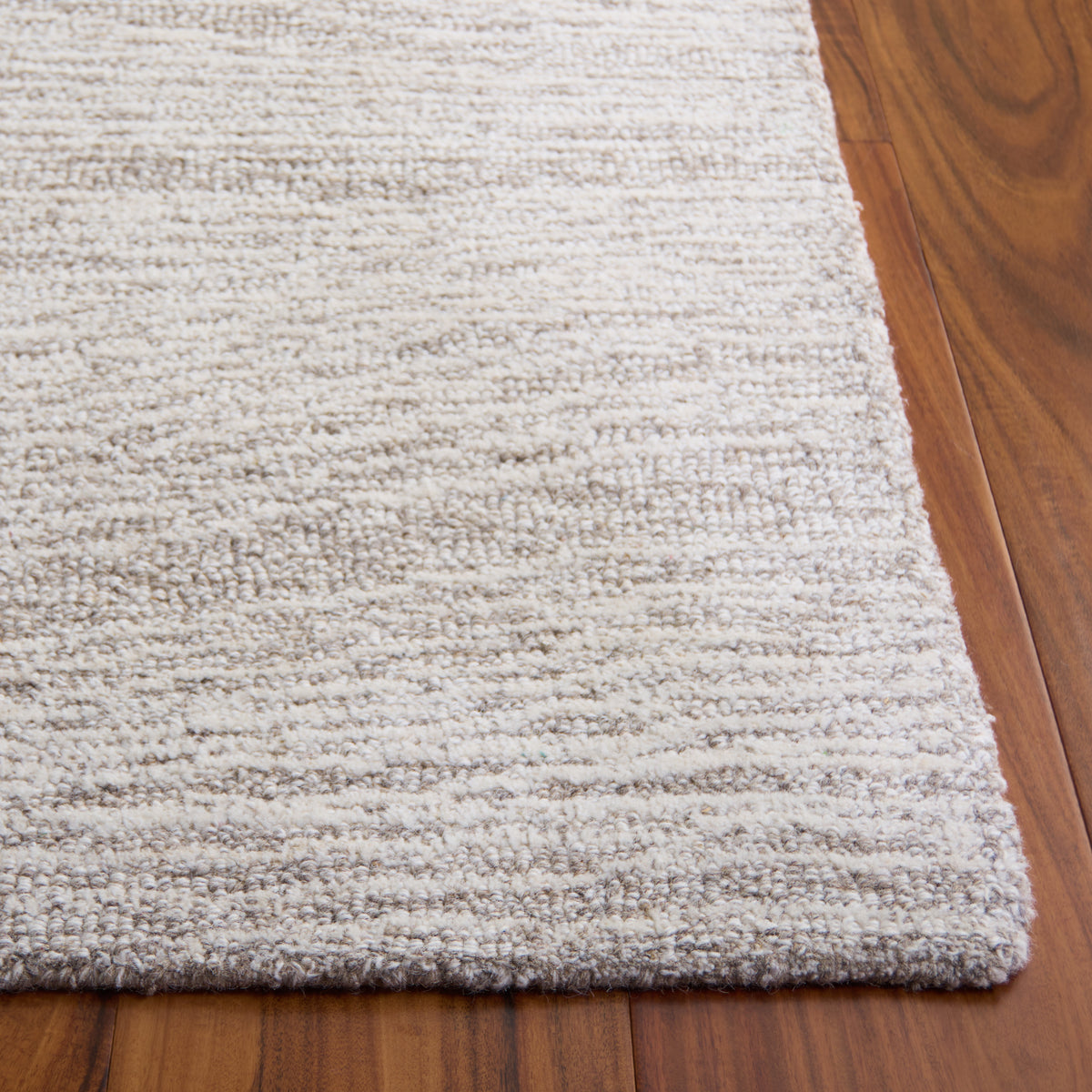 Variant gallery image 2