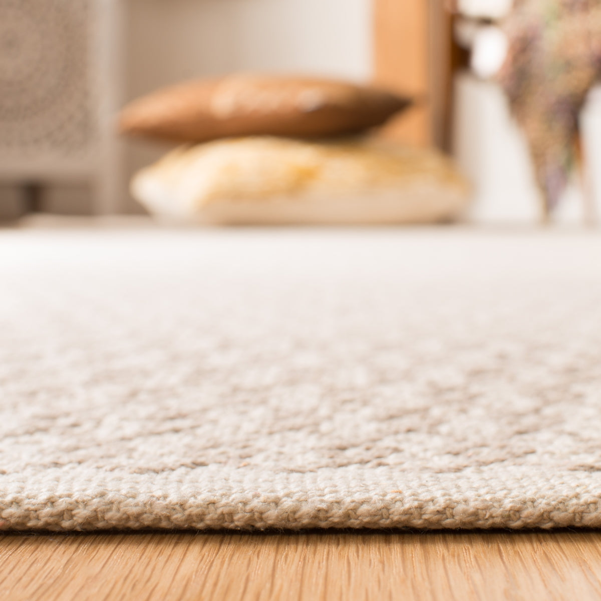 Variant gallery image 3