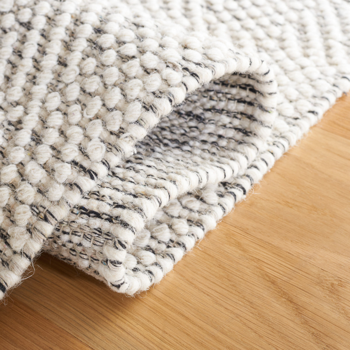 Variant gallery image 4