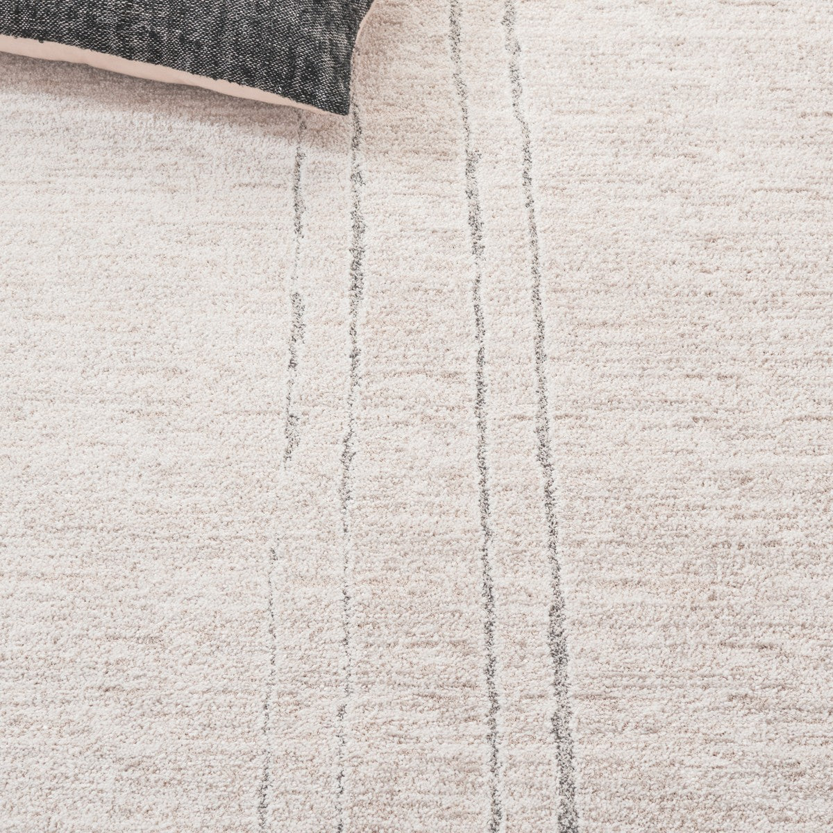 Variant gallery image 3