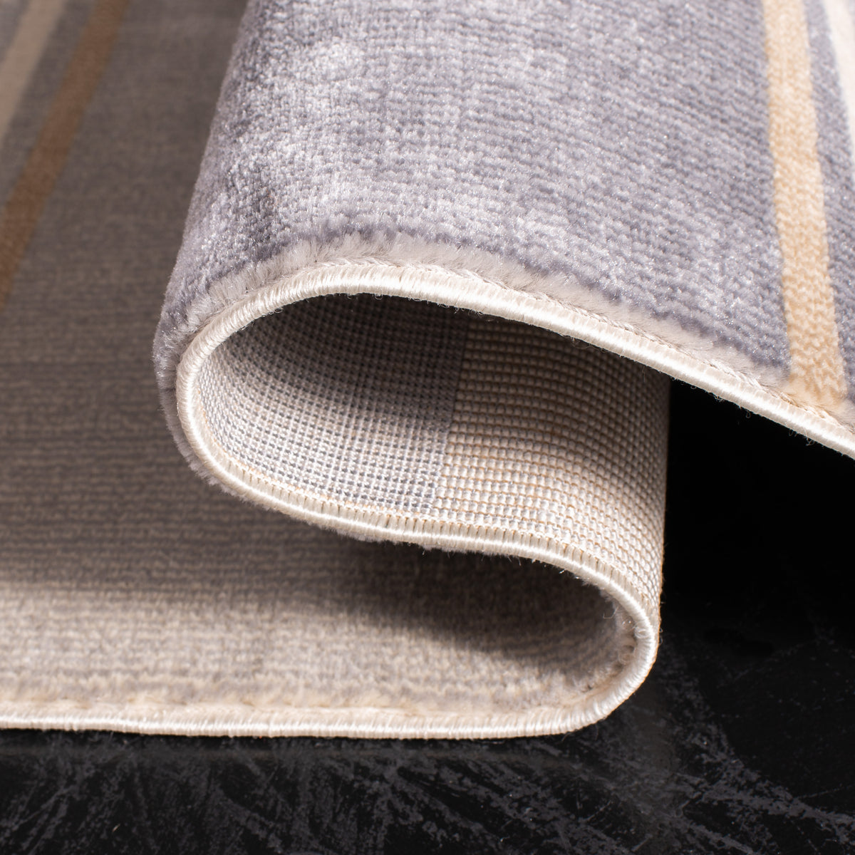 Variant gallery image 4