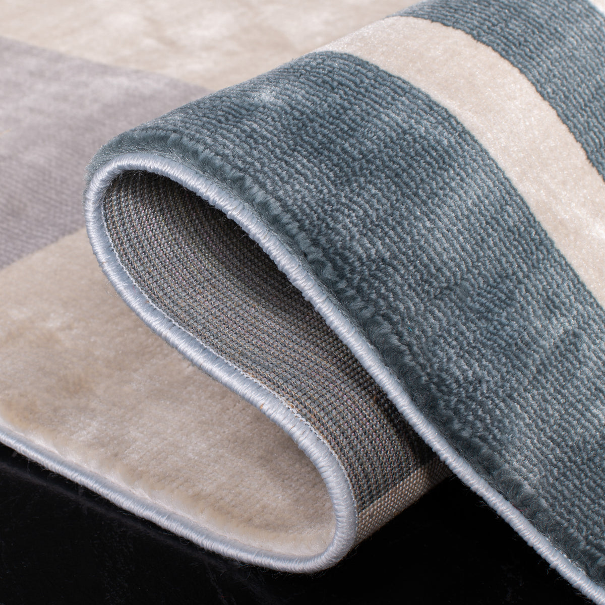 Variant gallery image 4