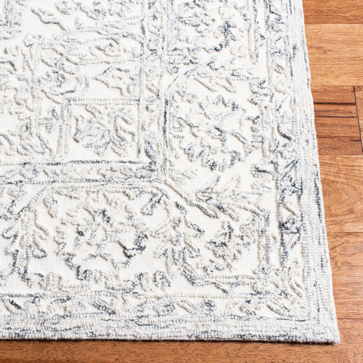 Trace  Rug Collection - TRC302H - SAFAVIEH