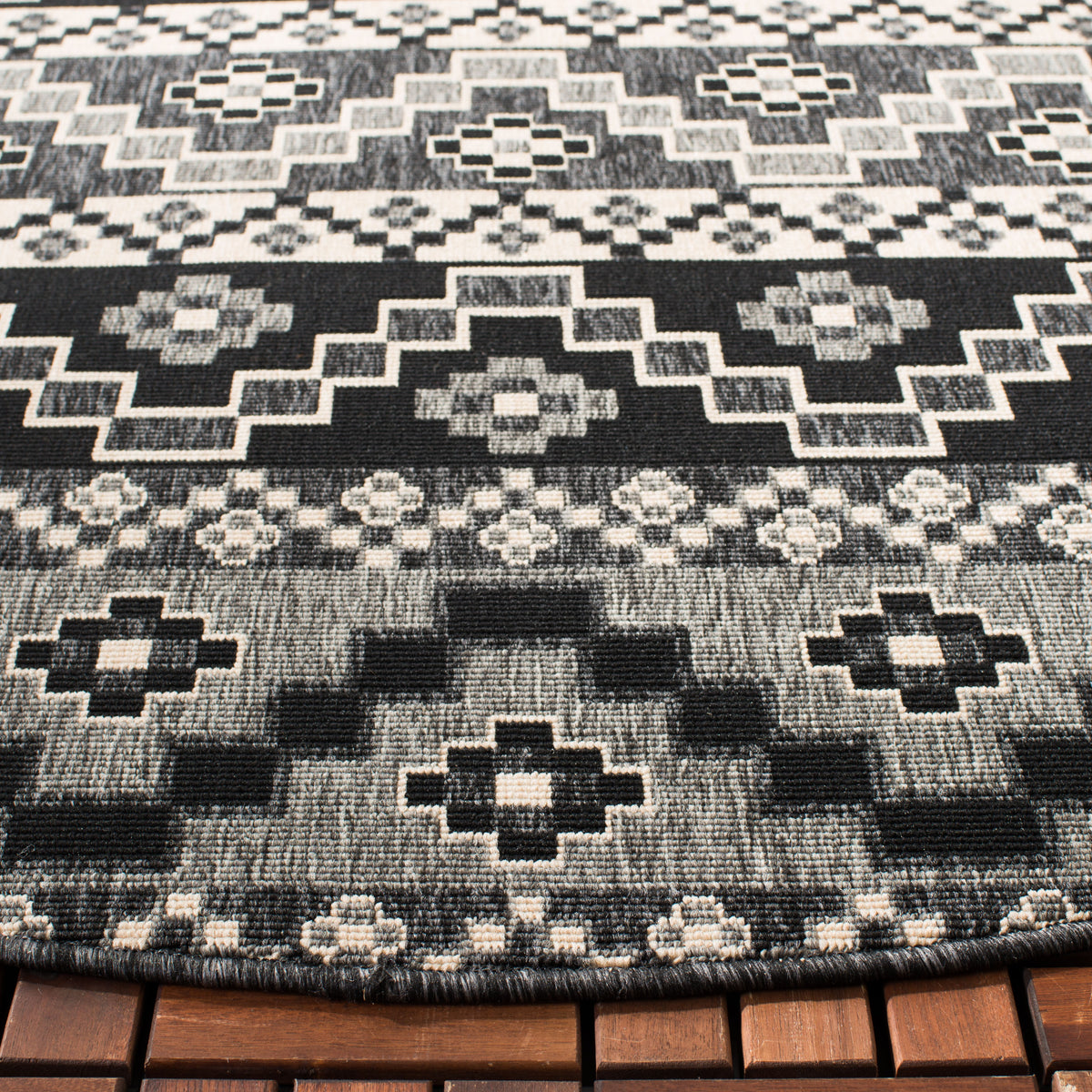 Variant gallery image 2