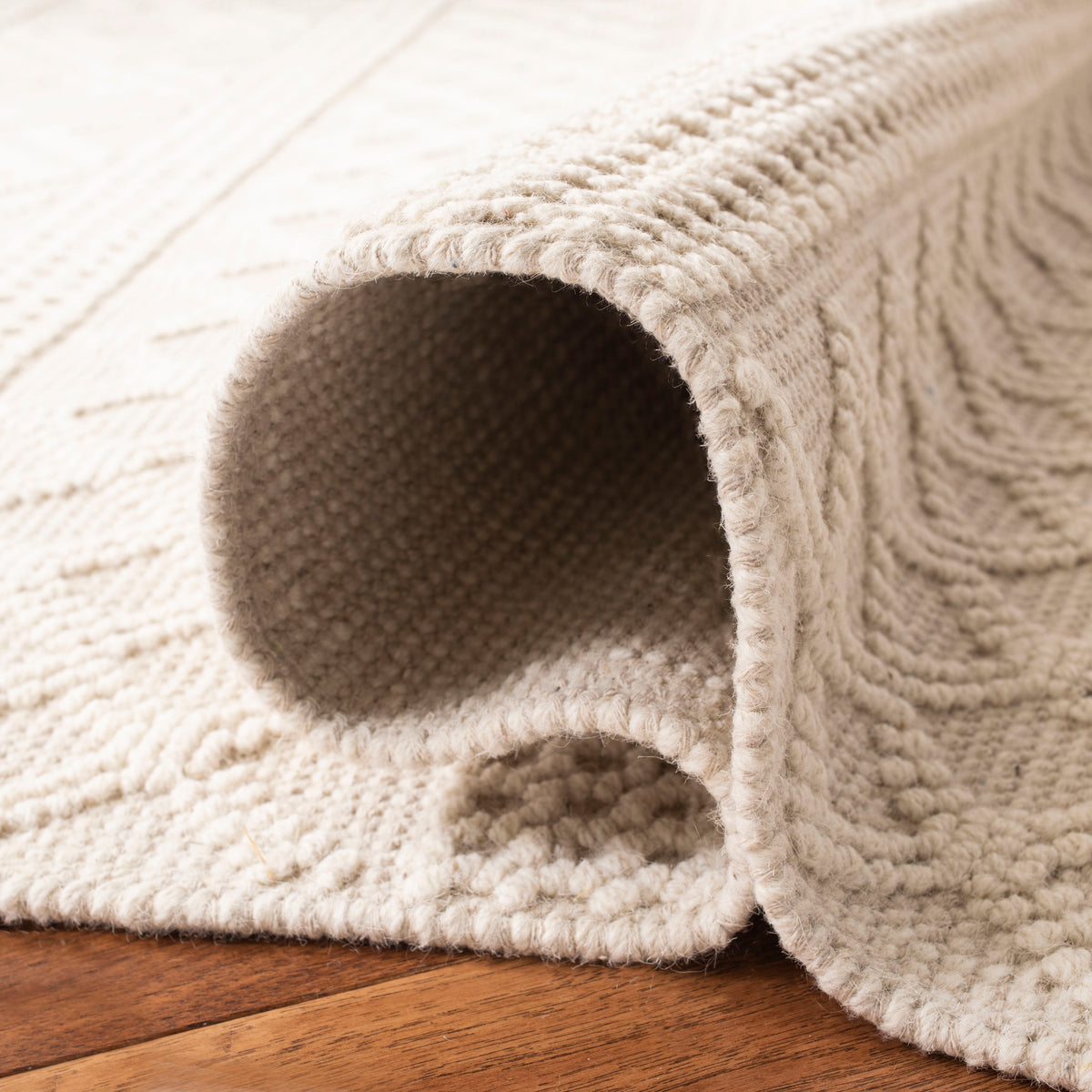 Variant gallery image 4