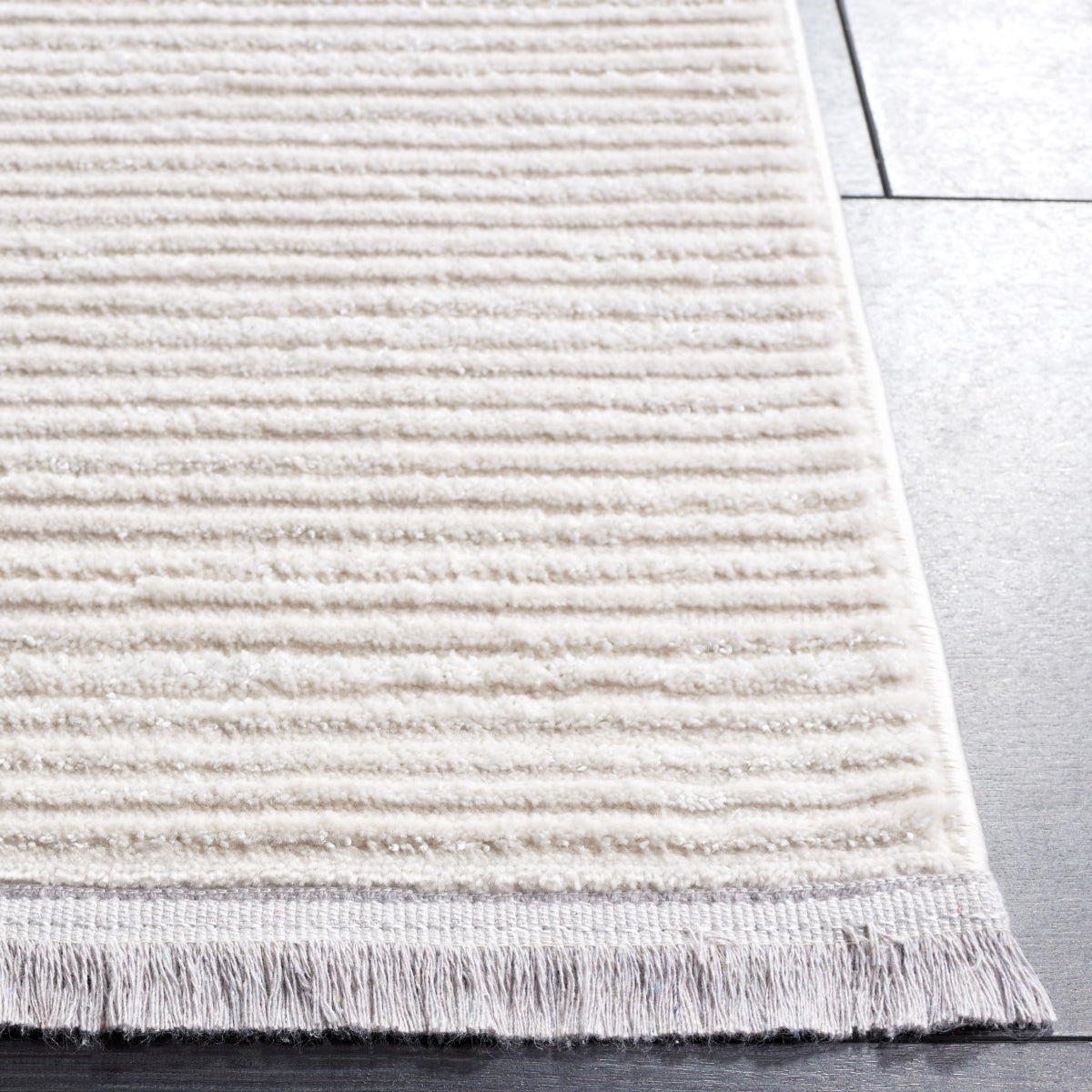 Variant gallery image 2