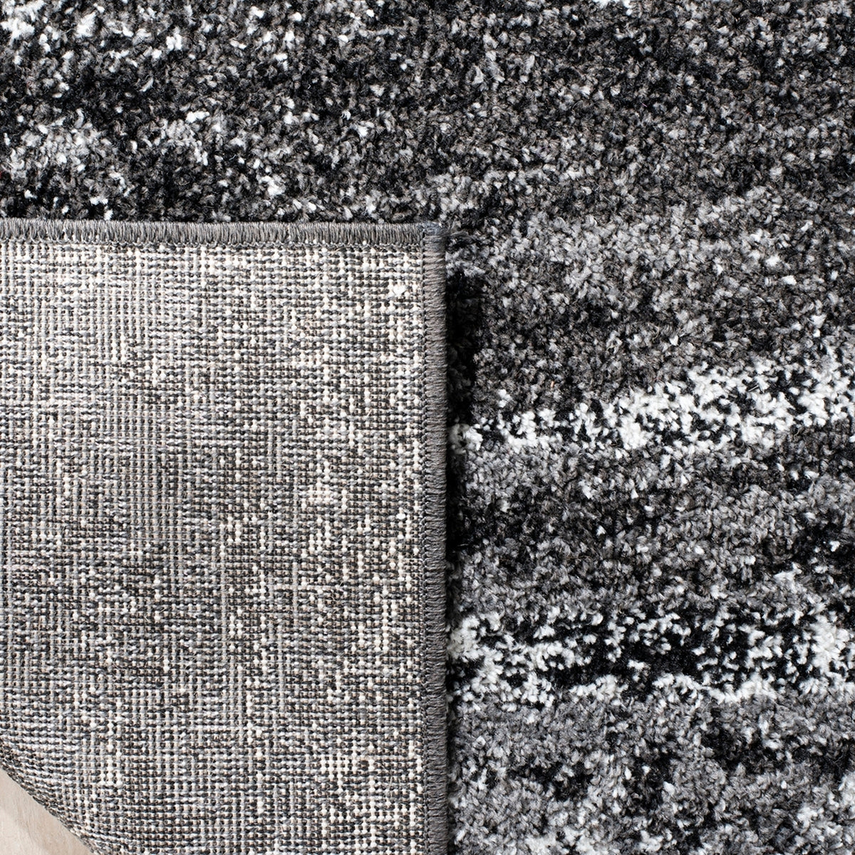 Variant gallery image 3