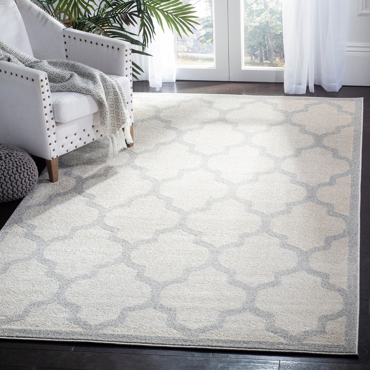 Amherst  Rug Collection - AMT420B - SAFAVIEH