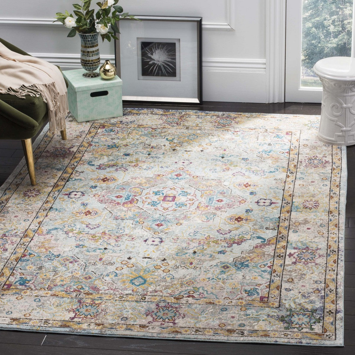 Aria  Rug Collection - ARA183E - SAFAVIEH