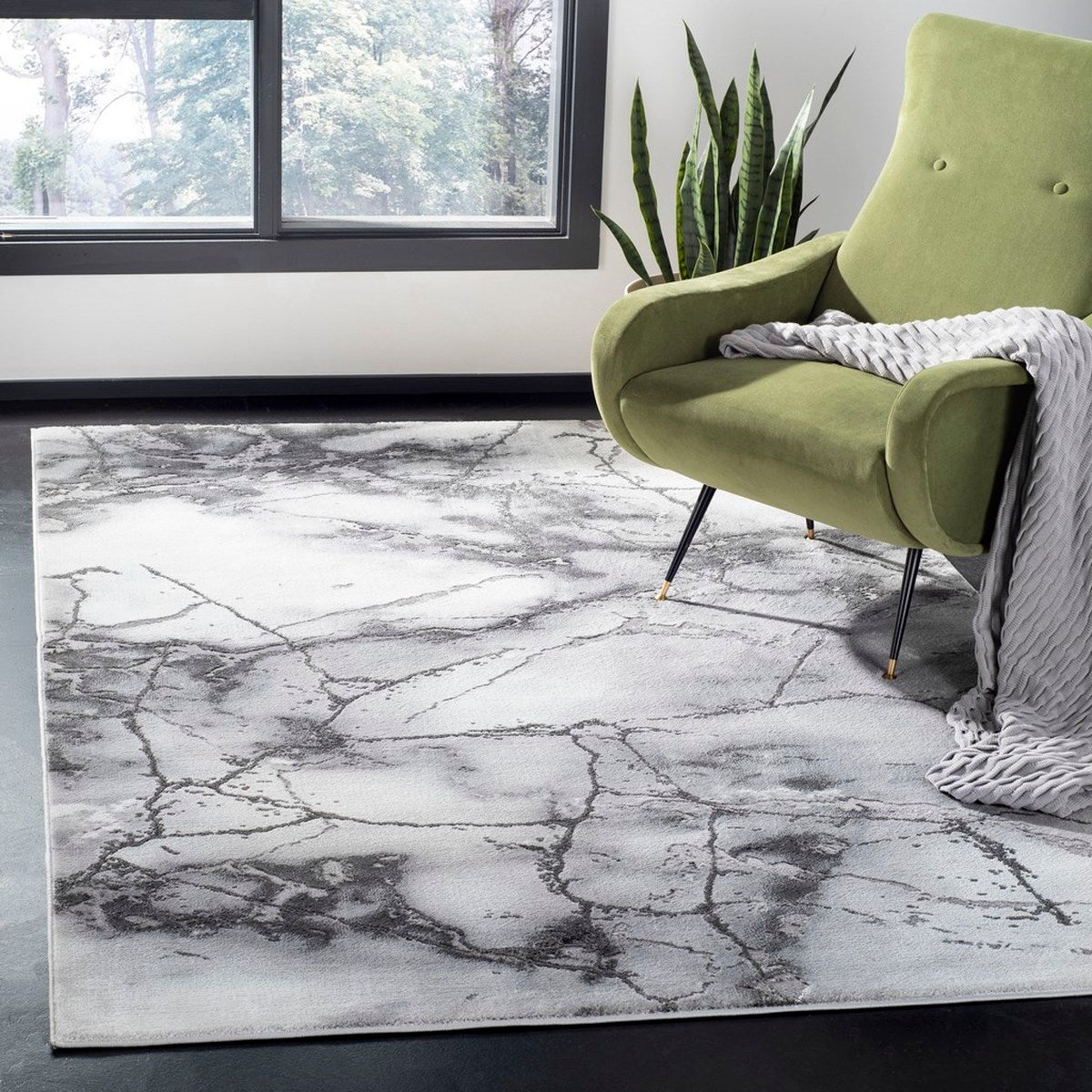 Variant gallery image 1