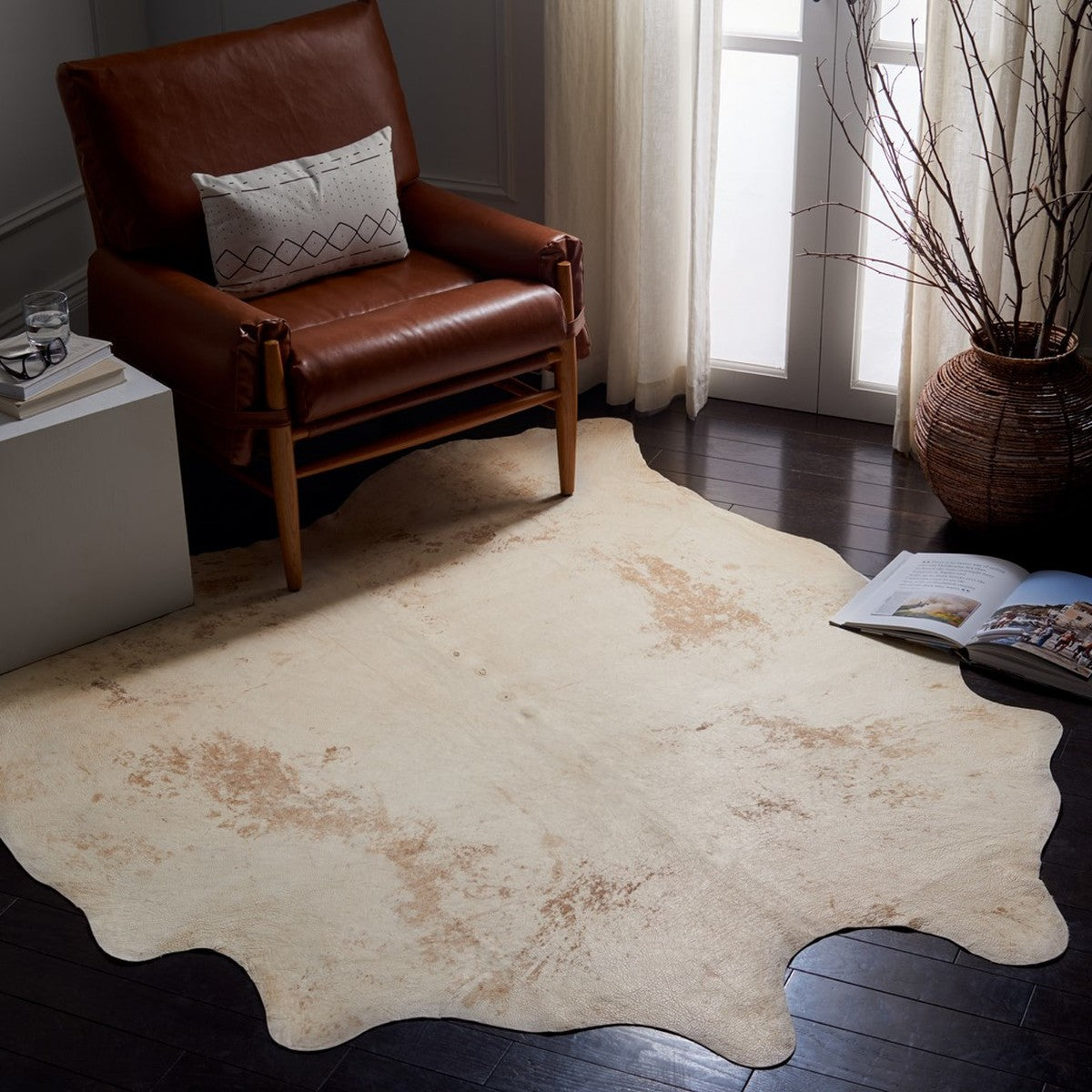 Cowhide  Rug Collection - COH212D - SAFAVIEH