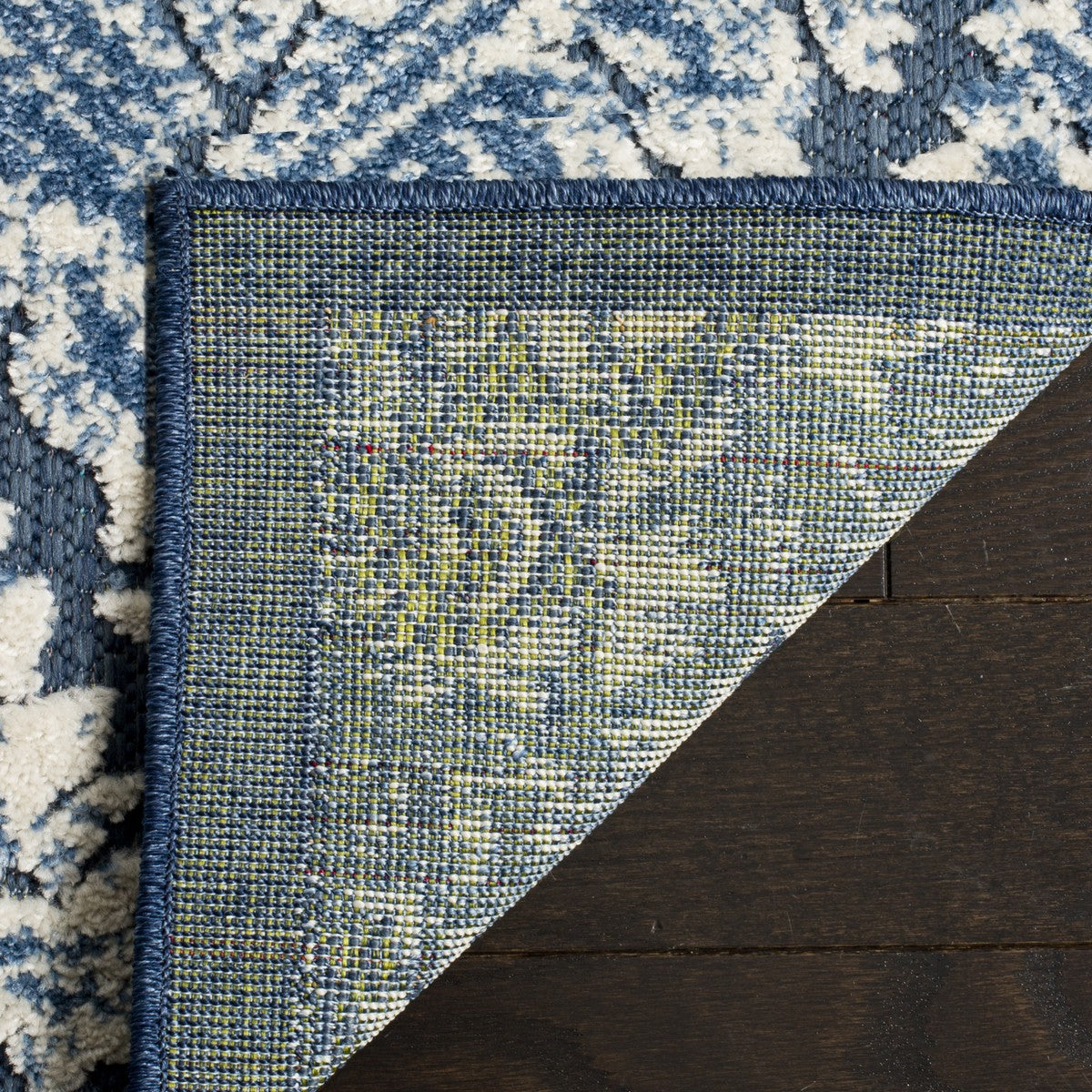 Variant gallery image 3