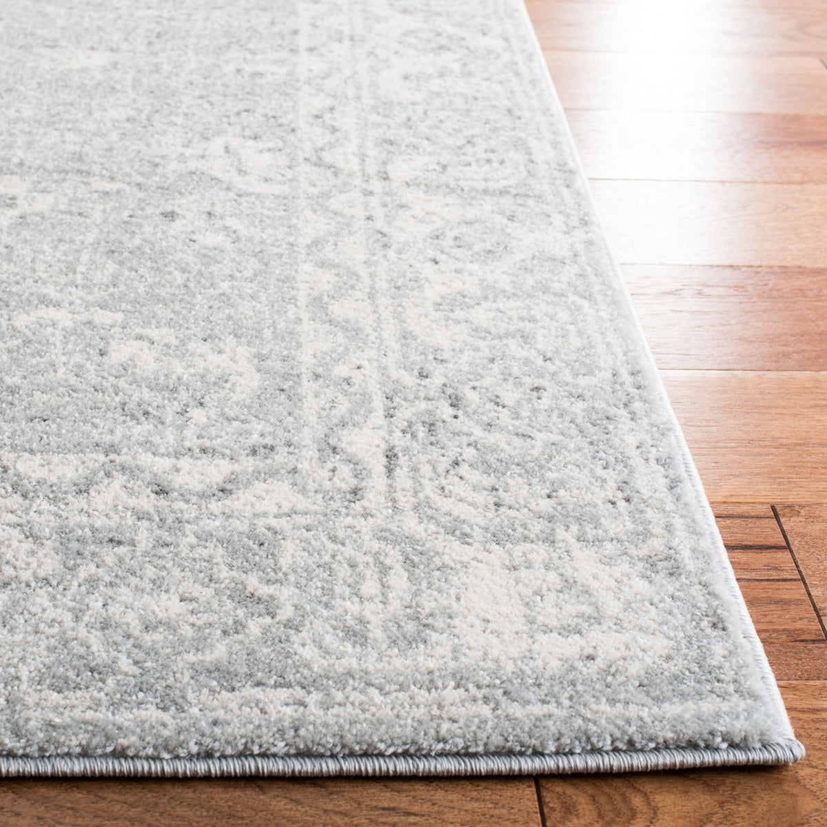 Evoke  Rug Collection - EVK270Z - SAFAVIEH