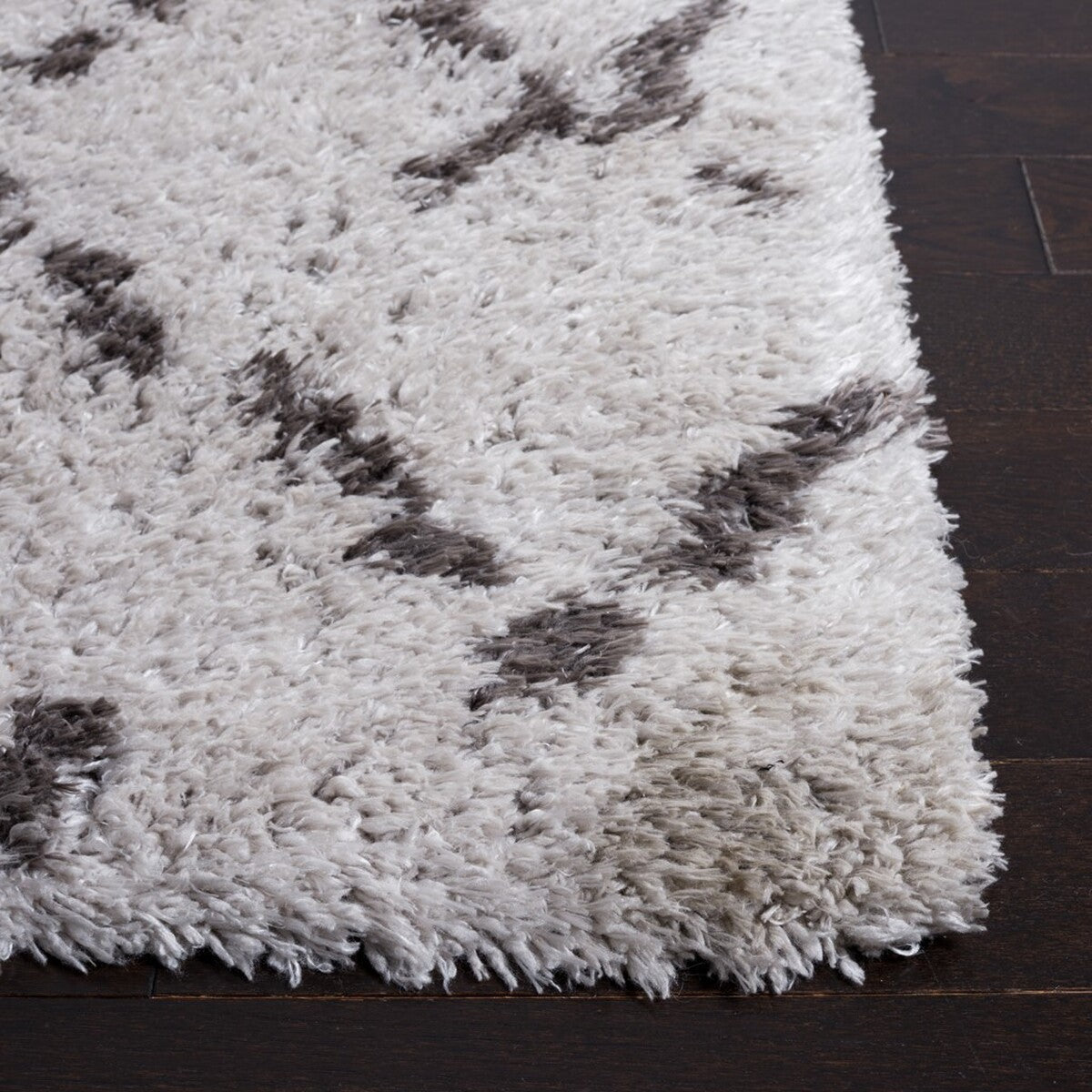 Flokati Shag 900  Rug Collection - FLK981G - SAFAVIEH