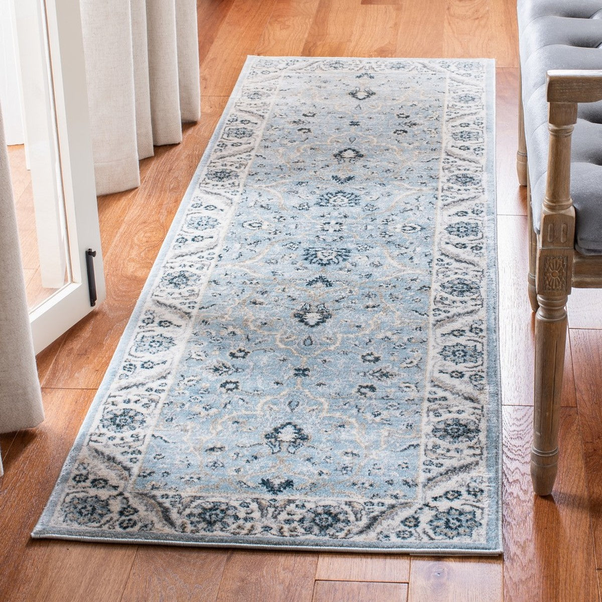 Isabella  Rug Collection - ISA912M - SAFAVIEH