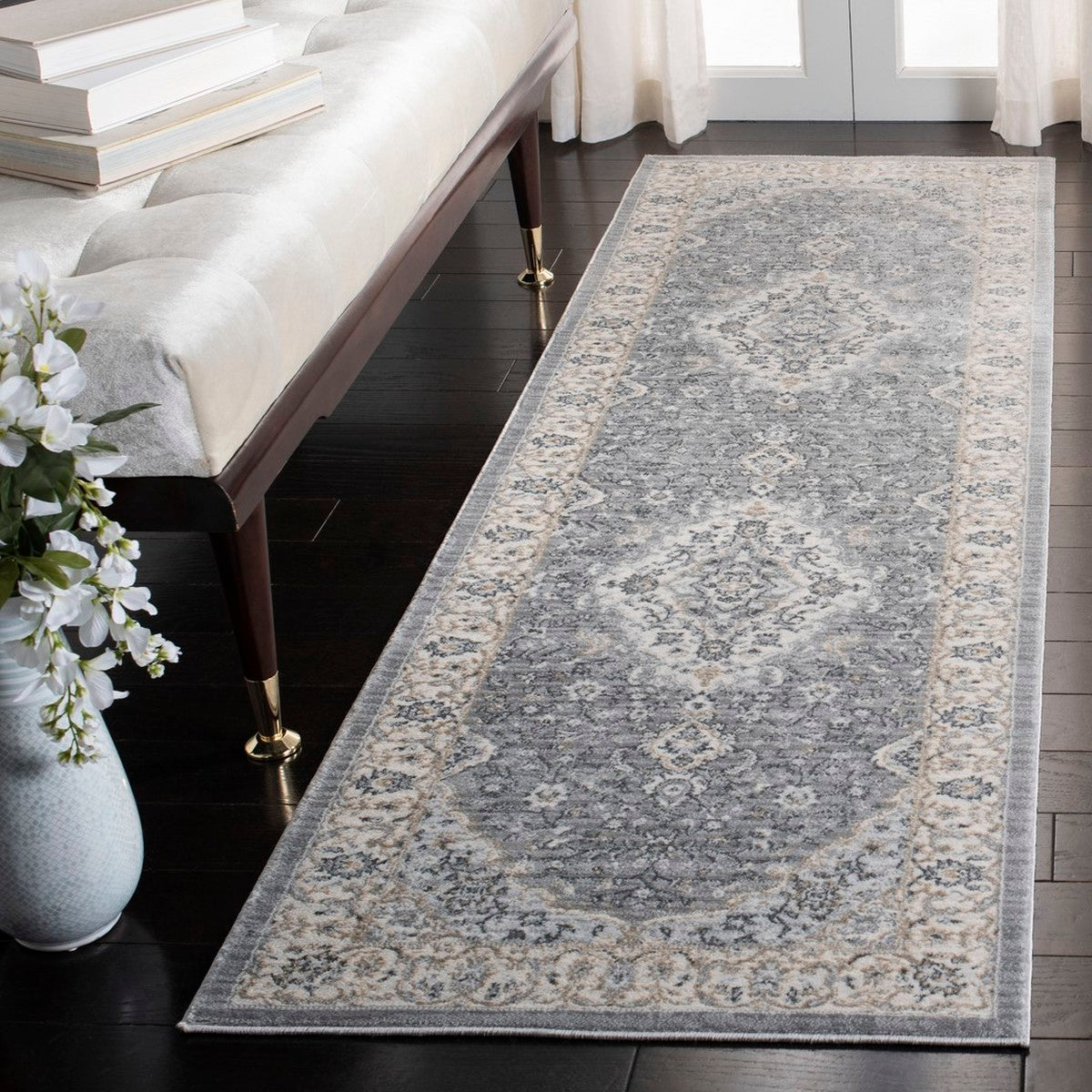 Isabella  Rug Collection - ISA919F - SAFAVIEH