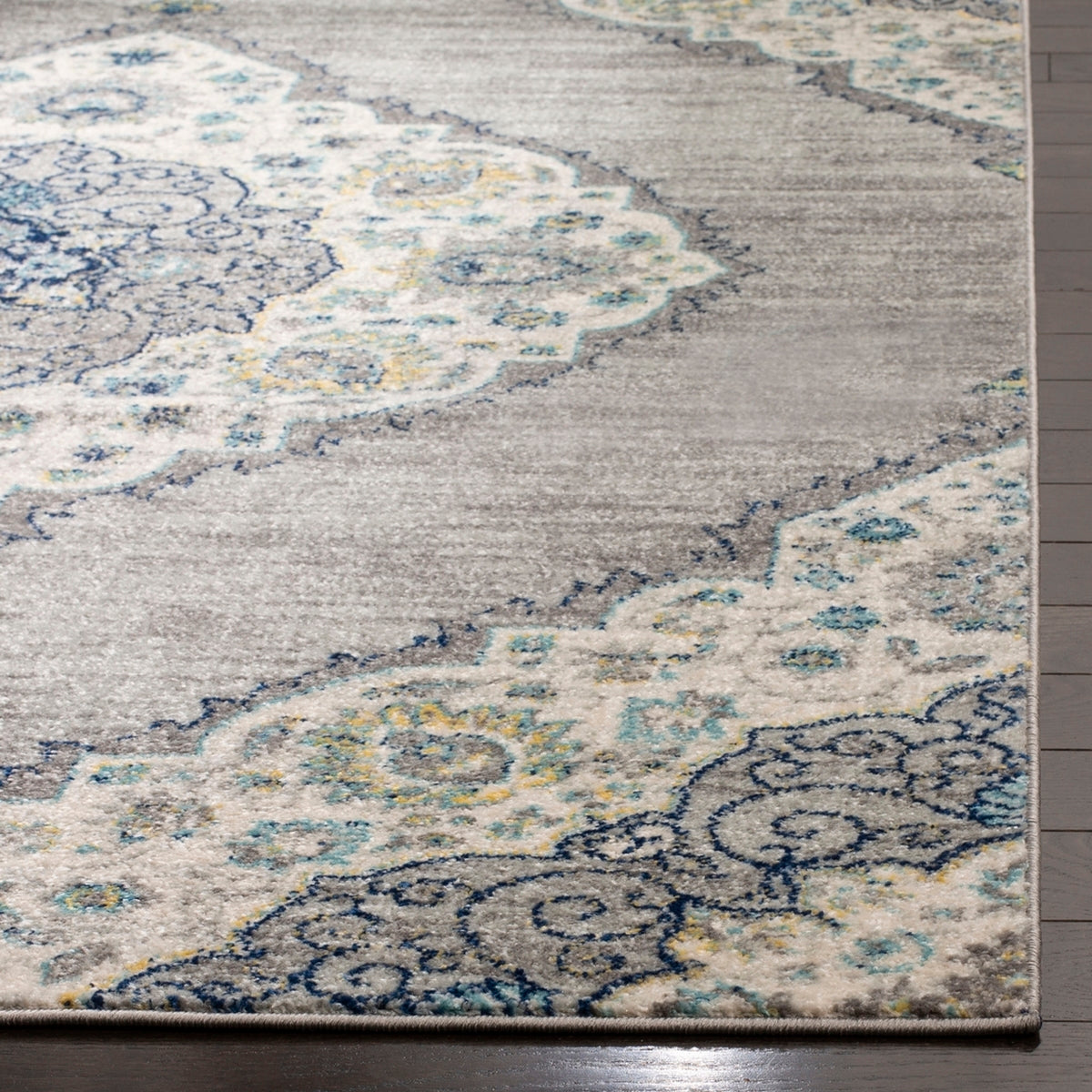 Madison  Rug Collection - MAD153F - SAFAVIEH