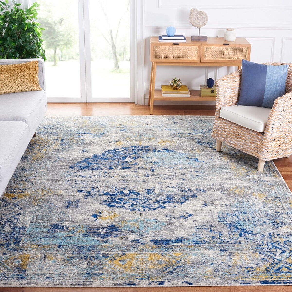 Madison  Rug Collection - MAD158F - SAFAVIEH