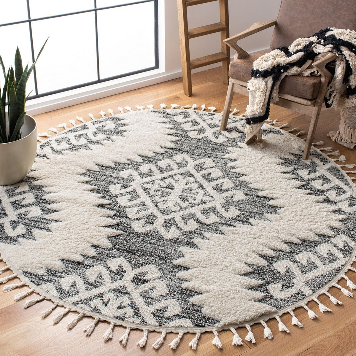 Moroccan Tassel Shag  Rug Collection - MTS652F - SAFAVIEH