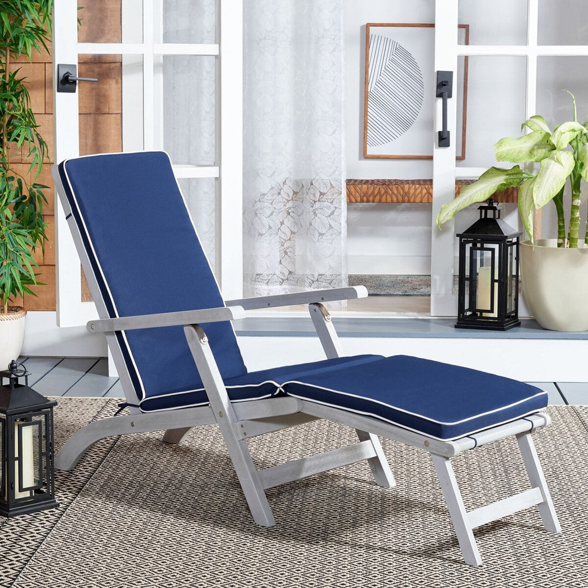 Palmdale Lounge Chair - SAFAVIEH