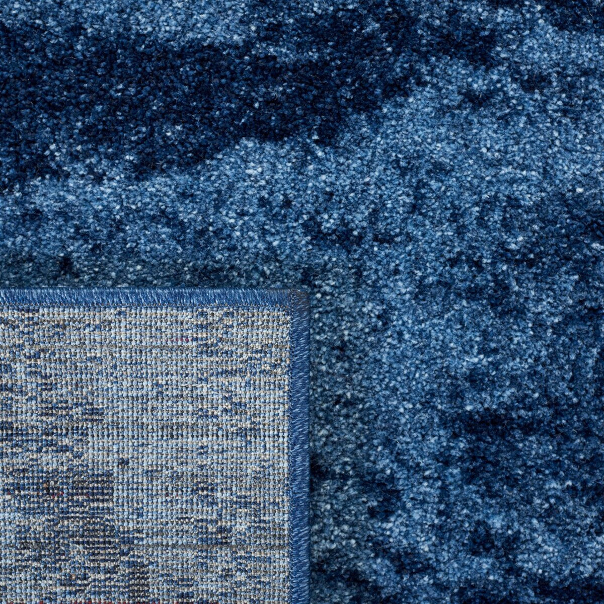 Variant gallery image 3