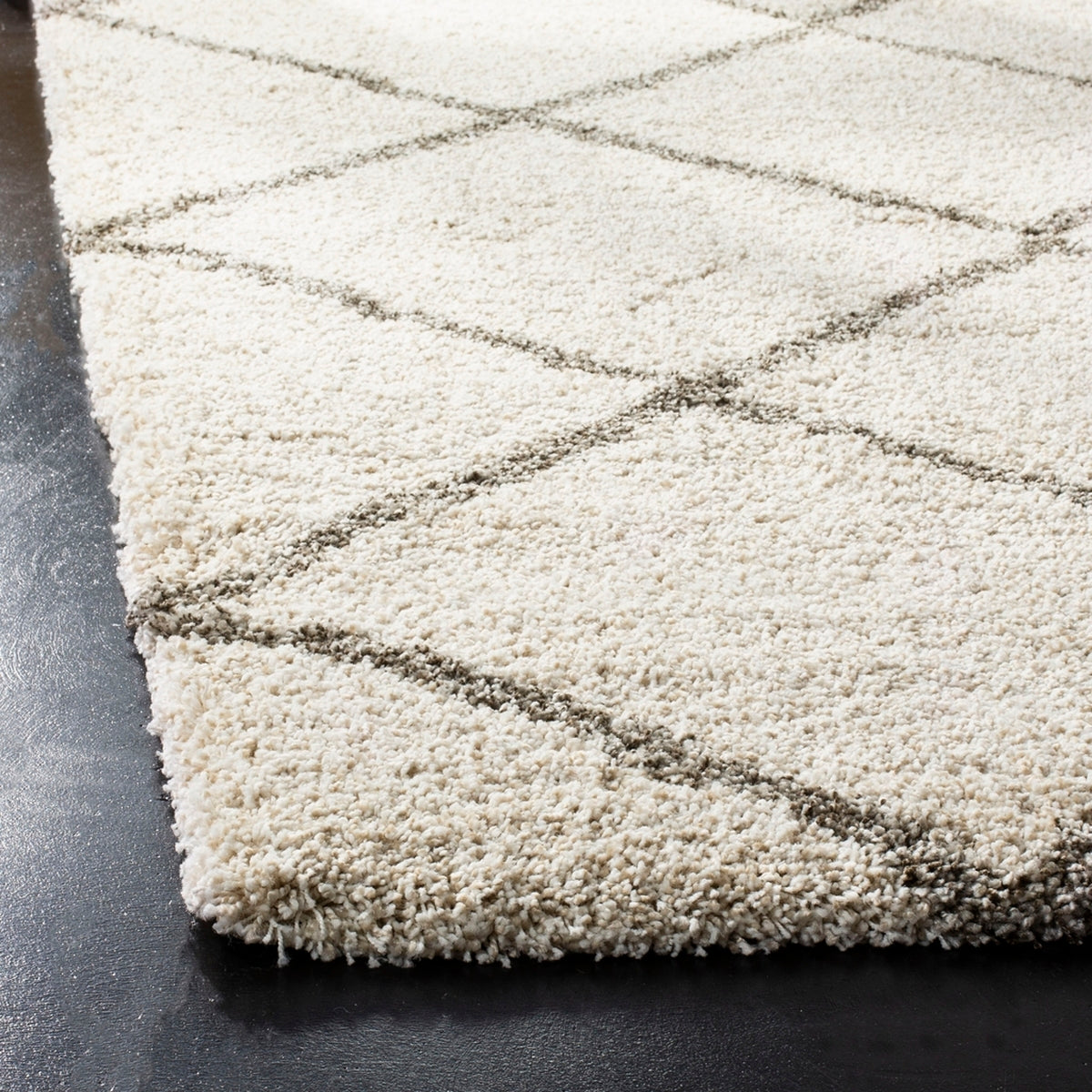 Hudson Shag  Rug Collection - SGH281A - SAFAVIEH