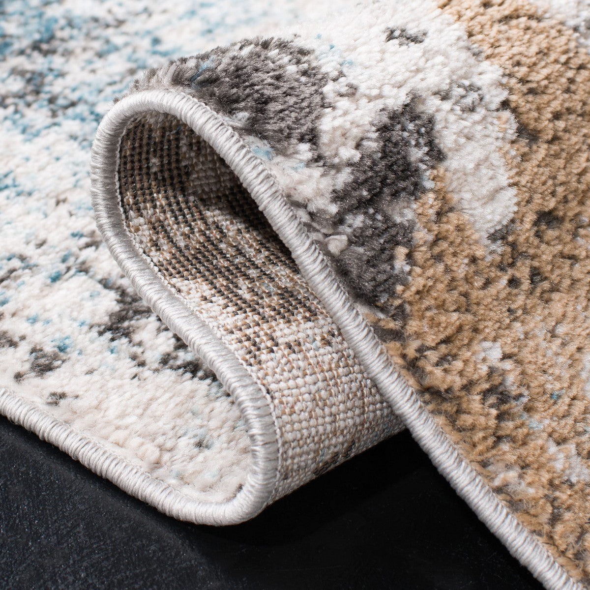 Variant gallery image 3